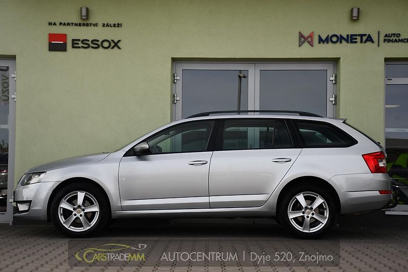Škoda Octavia 2,0TDi - fotka 2 z 47