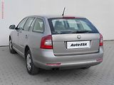 Škoda Octavia (2011) 2.0 TDI, ČR, AC - náhled 6