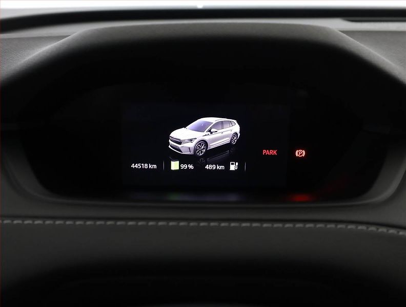 Škoda Enyaq (2023) iV 80x (82 kWh), SoH 95% - fotka 9 z 22