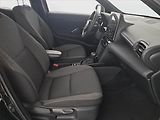 Toyota Yaris Cross (2024) 1.5 VVT-iE E-Four - náhled 9