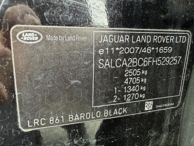 Land Rover Discovery Sport 2.2 TD4 4X4 XENON KŮŽE TAŽNÉ - fotka 44 z 44