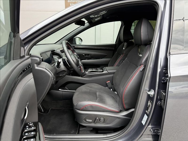 Hyundai Tucson 1,6 T HEV AT  N Line Premium - fotka 7 z 29