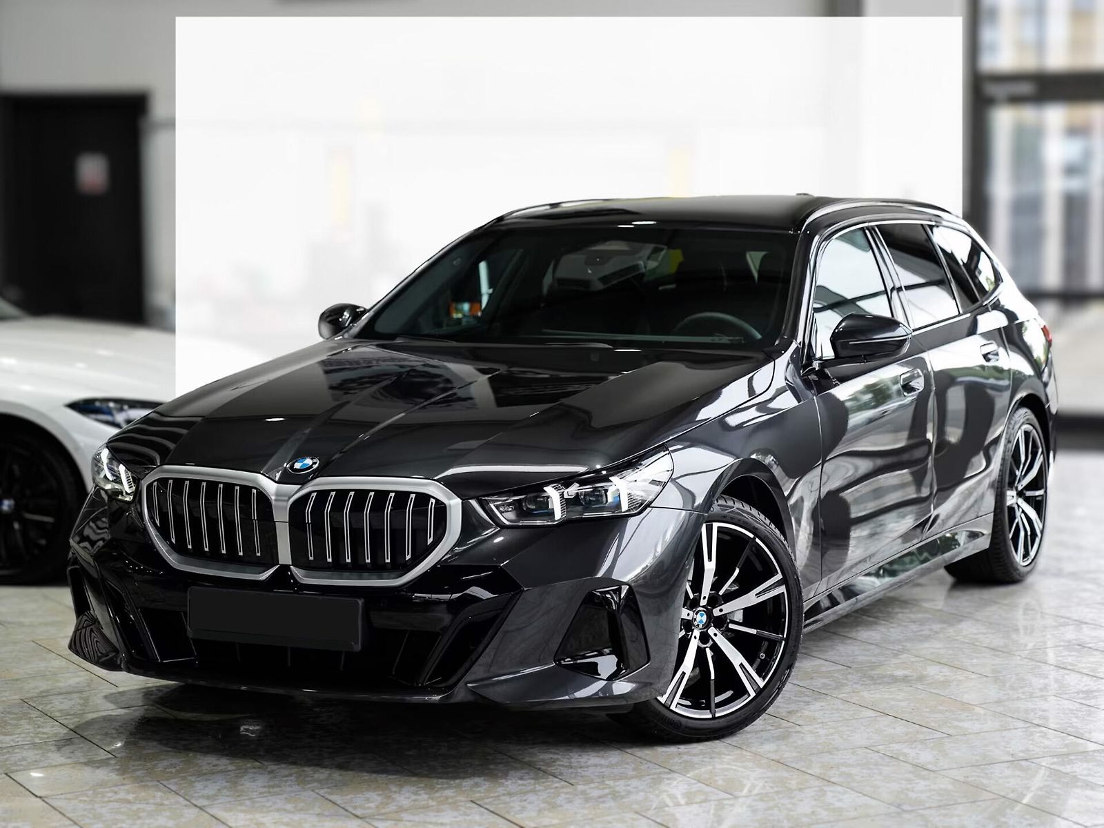 BMW Řada 5 520d xDrive M-Sport DrivAs+ HK