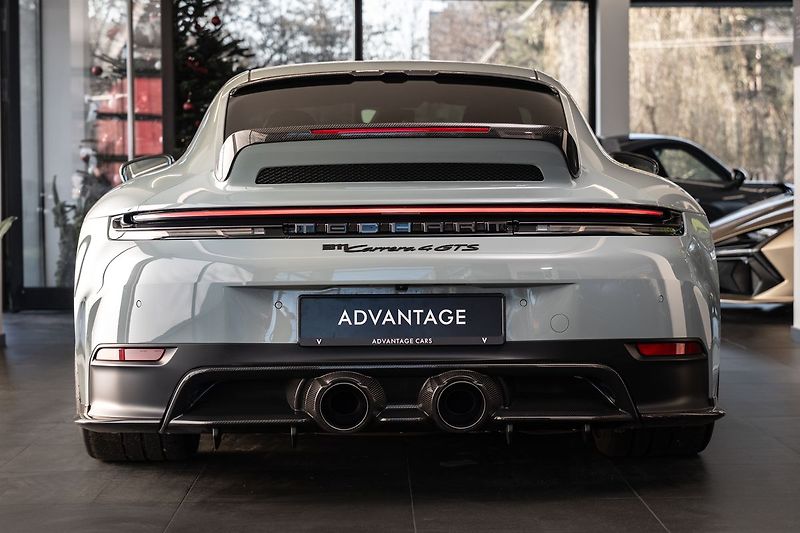 Porsche 911 (992.2) Carrera 4 GTS TECHART - fotka 3 z 34