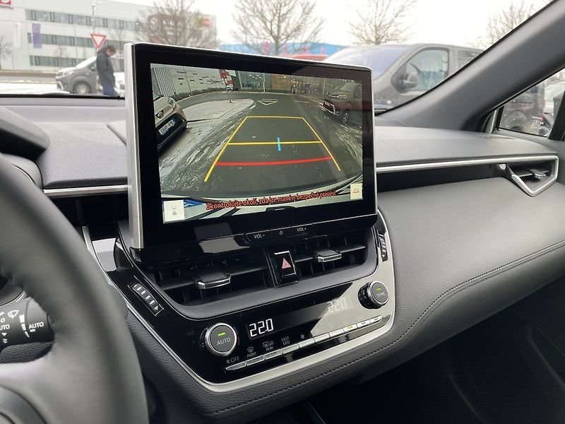 Toyota Corolla Cross 1.8 Hybrid Style ODBĚR 12/2026 - fotka 18 z 29