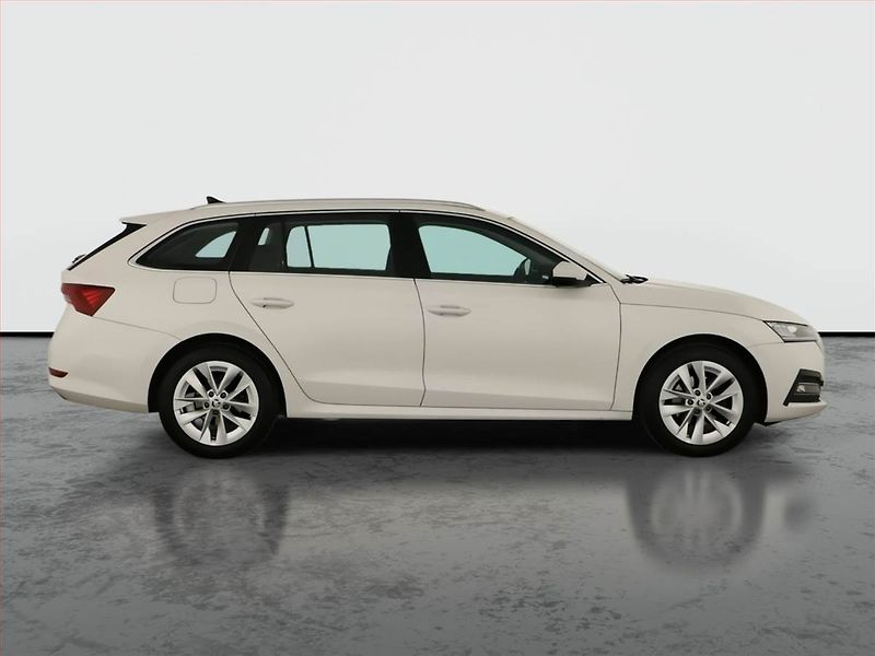 Škoda Octavia (2022) Style 2.0 TDI, Automat, ČR - fotka 6 z 23