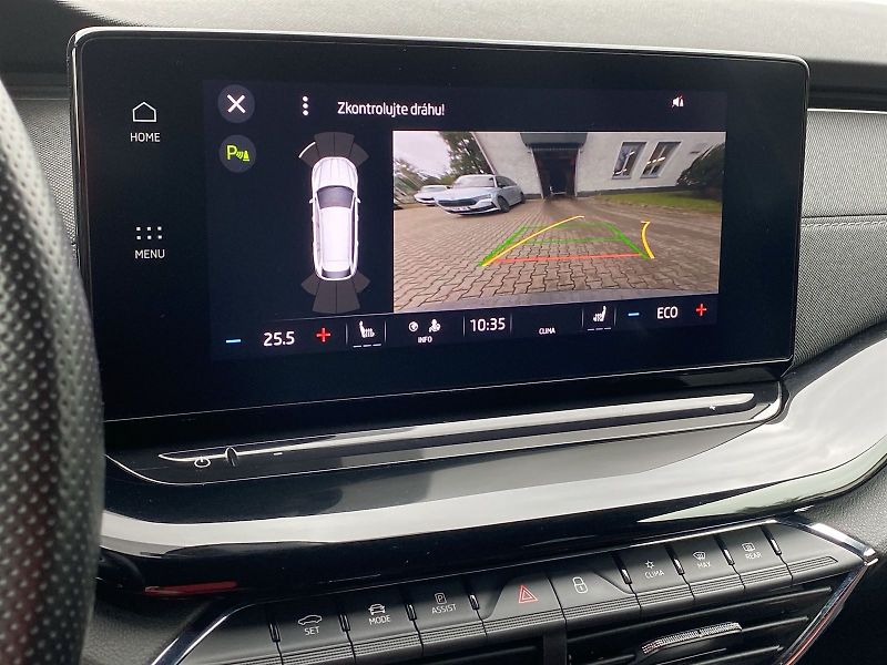 Škoda Octavia (2021) Combi 1.4 TSI iV DSG Style - fotka 18 z 36