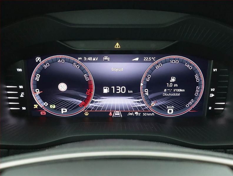 Škoda Karoq (2024) Sportline 1.5 TSI - fotka 11 z 22