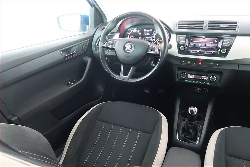 Škoda Fabia (2020) Style Plus 1.0 TSI, Tempomat - fotka 7 z 19