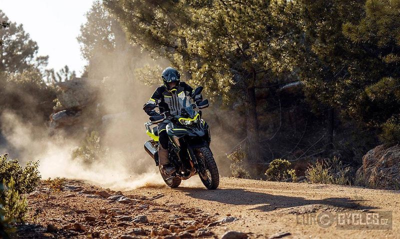 Benelli TRK 702 X (2026) - fotka 26 z 31