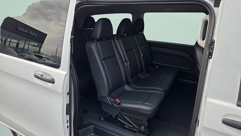 Mercedes-Benz Vito 114 CDI/XL Tourer - fotka 19 z 23