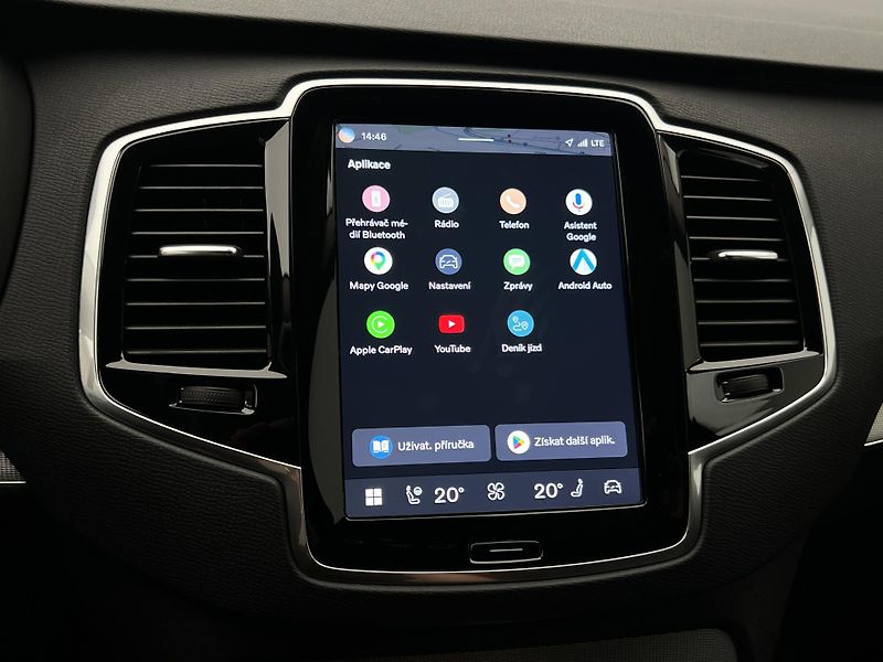 Volvo XC90 B5 AWD CORE AUT 7 MÍST - fotka 30 z 43