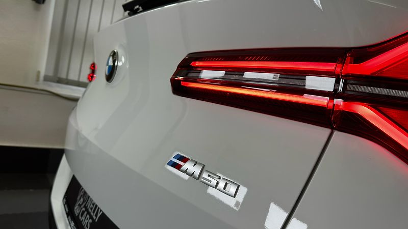 BMW X3 M50i xDrive/ZÁRUKA/TOP STAV - fotka 7 z 55