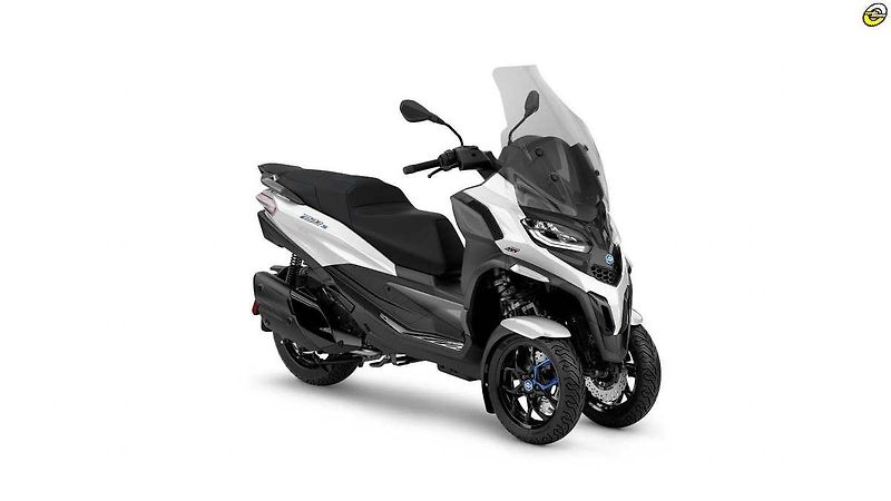 Piaggio MP3 400 (2026) E5+ - fotka 1 z 9