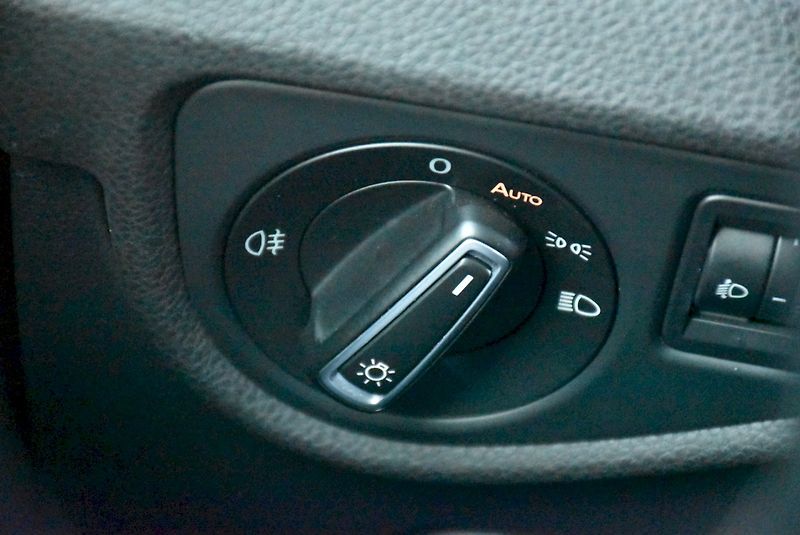 Volkswagen Touran (2016) Trendline 2.0 TDI 110kW DSG - fotka 31 z 31