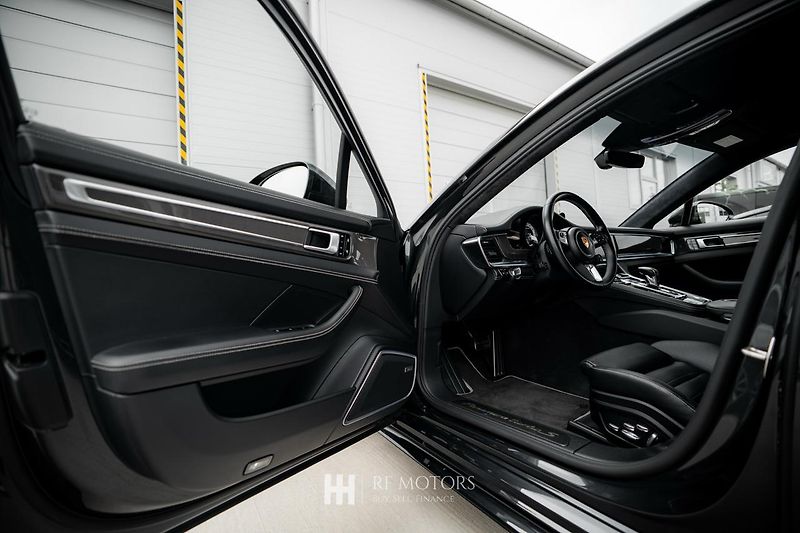 Porsche Panamera (2020) Turbo S E-Hybrid - fotka 20 z 55