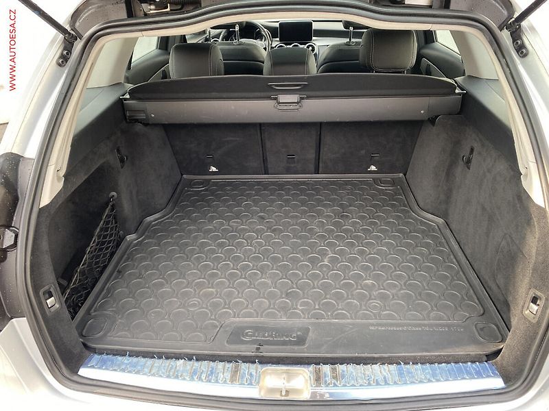 Mercedes-Benz Třídy C (2016) 2.2CDi, AT, park. kamera - fotka 7 z 22