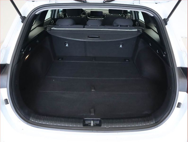 Kia Ceed (2019) Gold 1.4 T-GDI, Automat - fotka 14 z 18