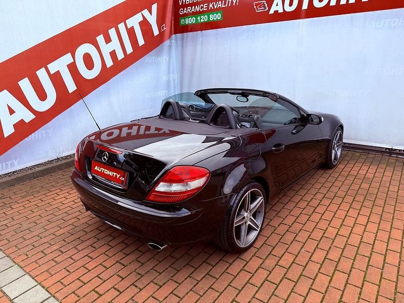 Mercedes-Benz SLK 350 Manuál, 80 tkm, Serviska - fotka 6 z 34
