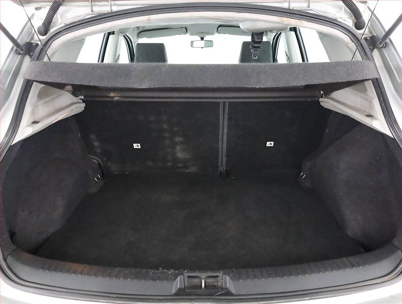 Nissan Qashqai (2008) 1.5 dCi, po STK, Tažné - fotka 12 z 13