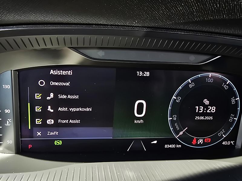 Škoda Octavia 2.0TDI 110KW DSG STYLE+ MATRIX - fotka 39 z 39