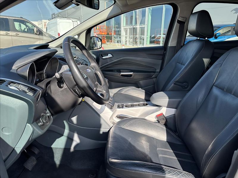 Ford C-MAX 2,0 TDCi 103kW Titanium - fotka 21 z 39