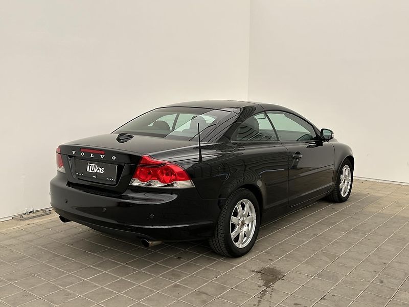 Volvo C70 2.4  D5 Sumum - fotka 7 z 30