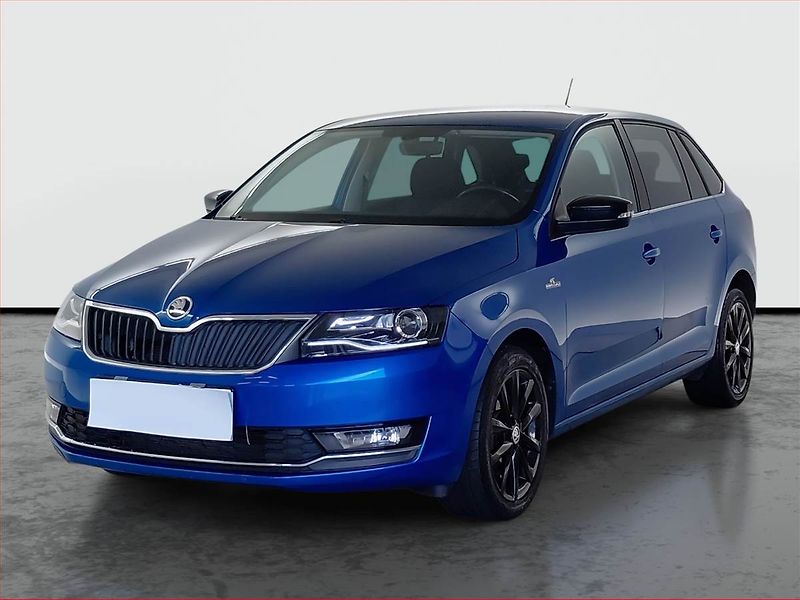 Škoda Rapid (2019) Spaceback 1.0 TSI, Xenony - fotka 2 z 17