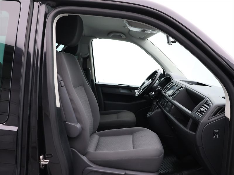 Volkswagen Caravelle 2,0 TDI 110KW DSG 8-Míst Tažné - fotka 12 z 26