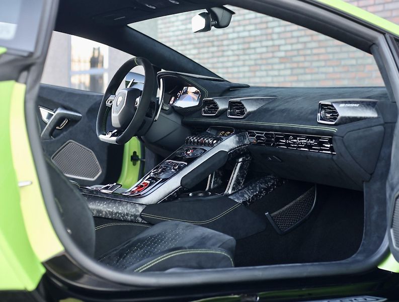 Lamborghini Huracán (2018) 5.2 V10 Performante 470KW - fotka 5 z 74