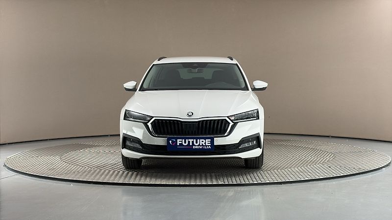 Škoda Octavia 2.0 TDI Ambition Combi - fotka 3 z 24