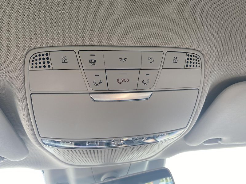 Mercedes-Benz Třídy E E 220d 4M AVANTGARDE - fotka 26 z 26