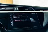 Audi e-tron 55 300kW Matrix Tažné ZÁRUKA - náhled 25