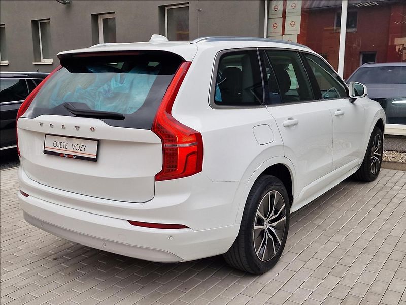 Volvo XC90 B5 AWD MomentumPro, 7-míst,ČR - fotka 10 z 50
