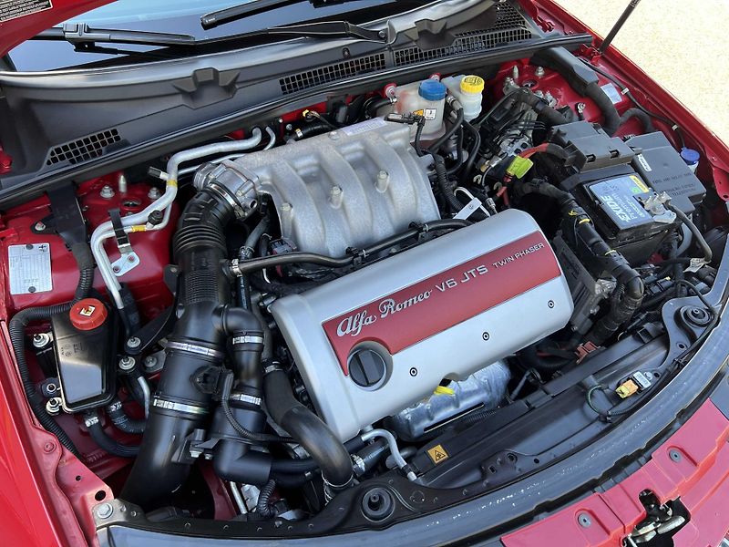 Alfa Romeo Spider 3.2 V6 JTS Q4 191kW - fotka 21 z 24