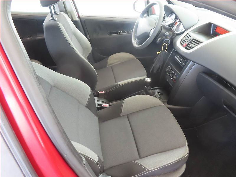 Peugeot 207 (2011) 1.4, Serv.kniha, po STK - fotka 9 z 13