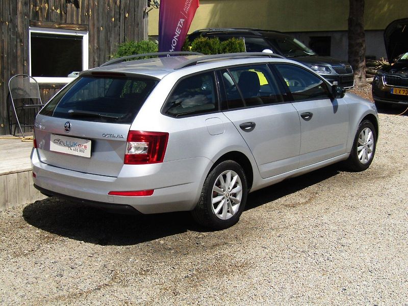 Škoda Octavia (2014) 1.6 TDI 77kW  1.MAJITEL - fotka 11 z 35