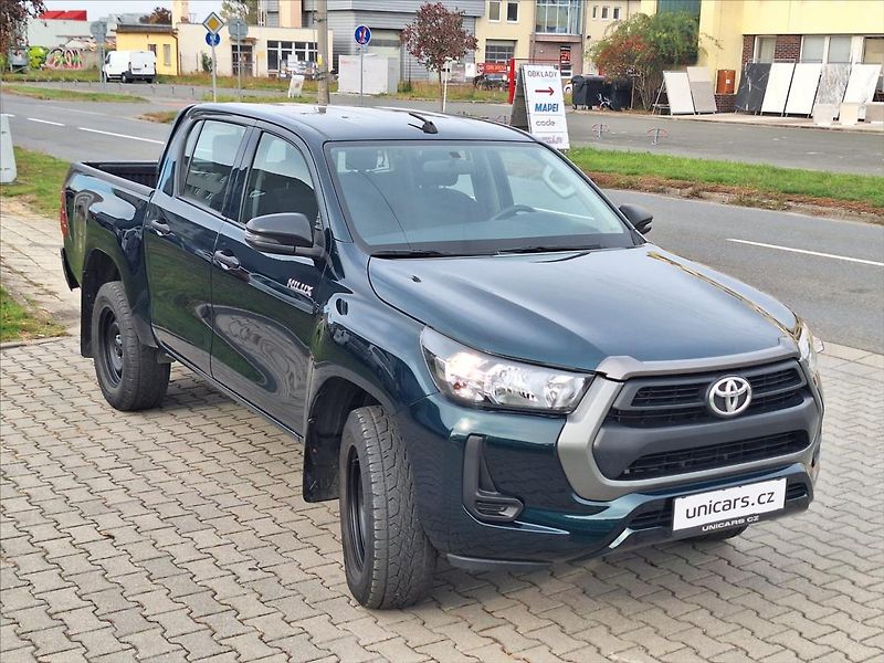 Toyota Hilux 2,4 D-4D  ČR DPH komplet pancí - fotka 5 z 18
