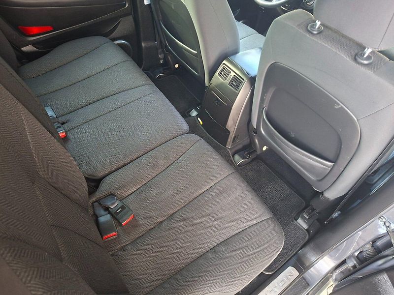 SsangYong Rexton (2015) RX200e-XDi 114kW 4WD 7.MÍST - fotka 28 z 45