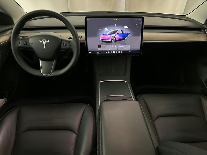 Tesla Model 3 ZAMLUVENO ! 208w TZ SOH 94,7% - fotka 5 z 12