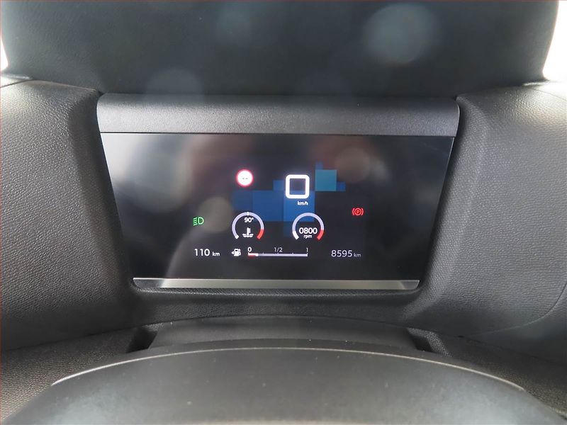 Citroën C4 (2025) Feel 1.2 PureTech, ČR,1.maj - fotka 11 z 16