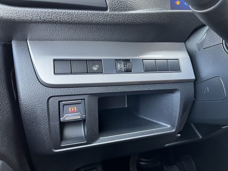 Toyota ProAce Verso 2.0D 140k 6MT Business Comfort - fotka 27 z 34