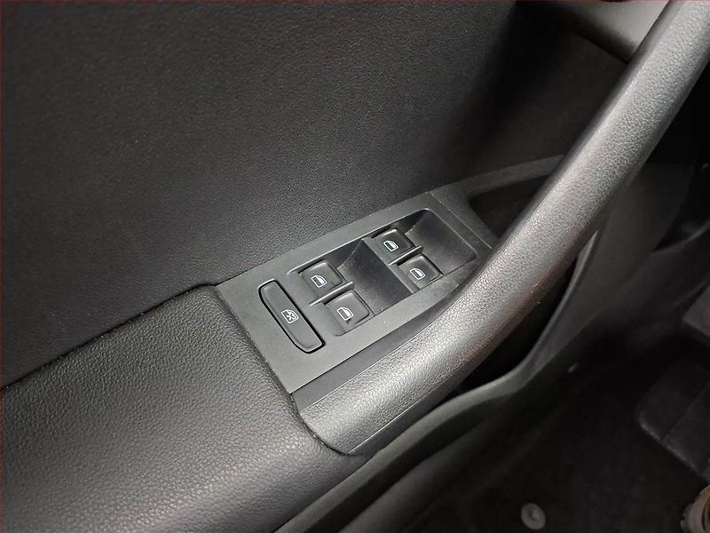 Škoda Octavia (2014) RS 2.0 TDI, Automat, Navi - fotka 16 z 16