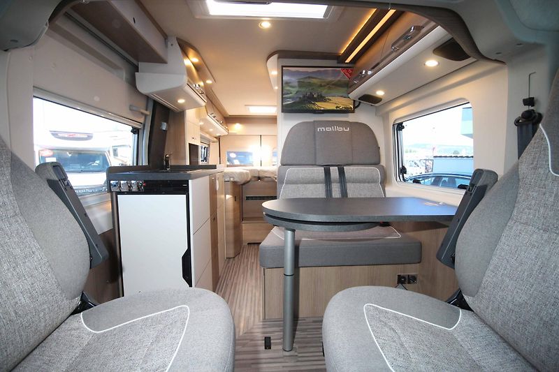 Malibu (2025) Van 640 LE First Class - fotka 7 z 54