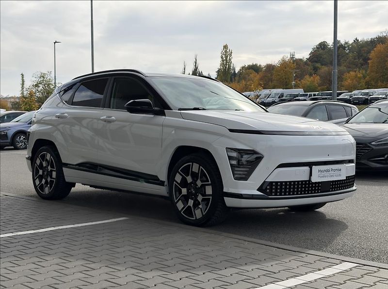 Hyundai Kona Power 65kW  Style Premium TT - fotka 4 z 26