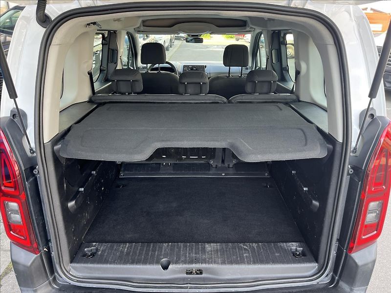Citroën Berlingo 1,2 PT  MAN6 LIVE - fotka 18 z 20