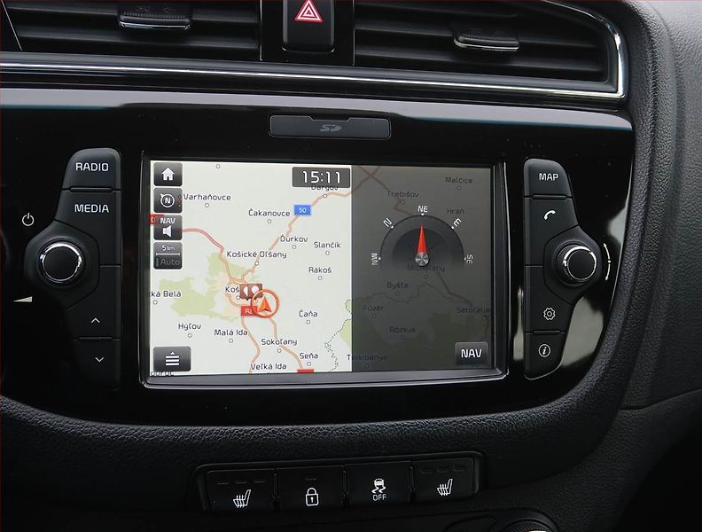 Kia Ceed (2018) Premium 1.6 i, Serv.kniha - fotka 13 z 18