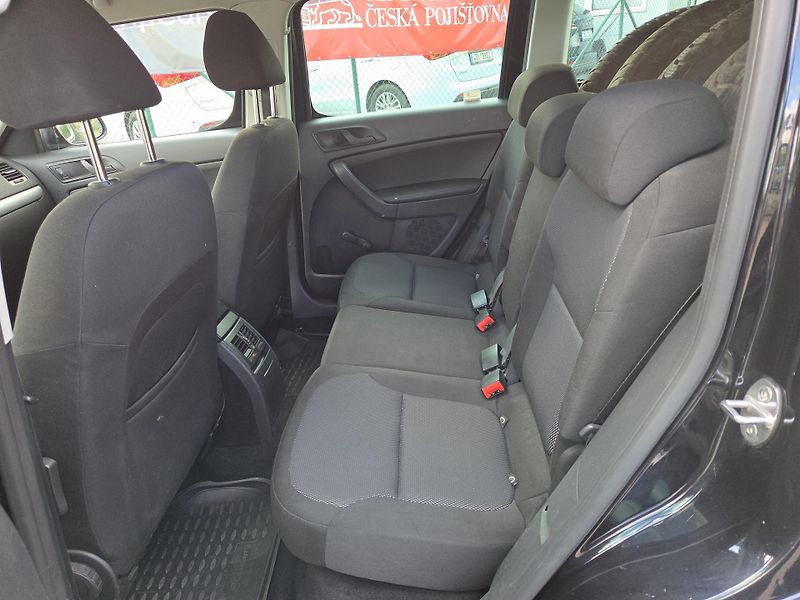 Škoda Yeti (2017) 2,0TDi 4x4 lze i  splátky VŠEM - fotka 10 z 11