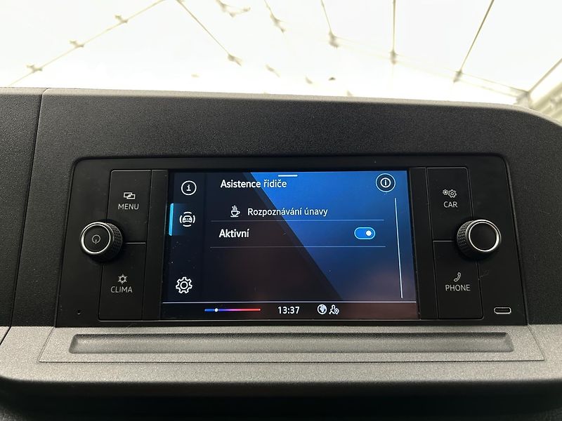 Volkswagen Caddy 2.0 TDI - fotka 19 z 22