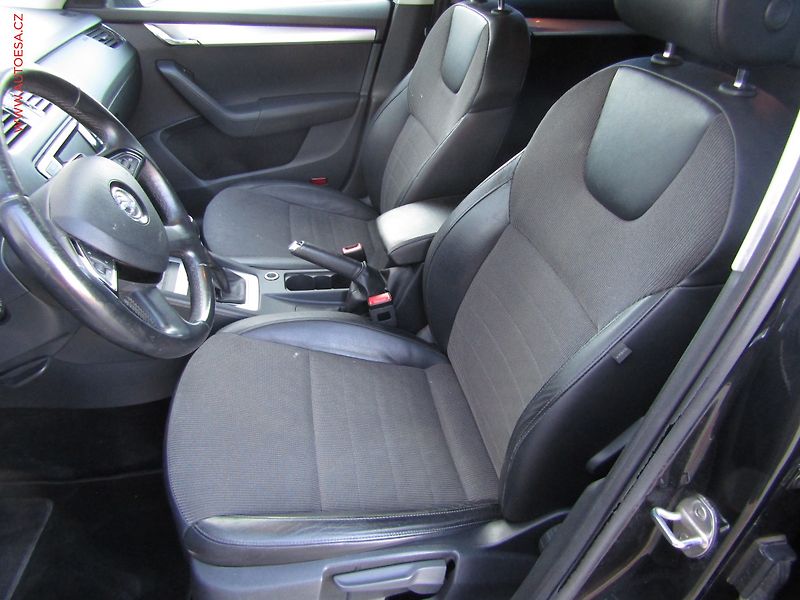 Škoda Octavia (2013) 2.0 TDi, Elegance, TZ, bixen - fotka 9 z 19